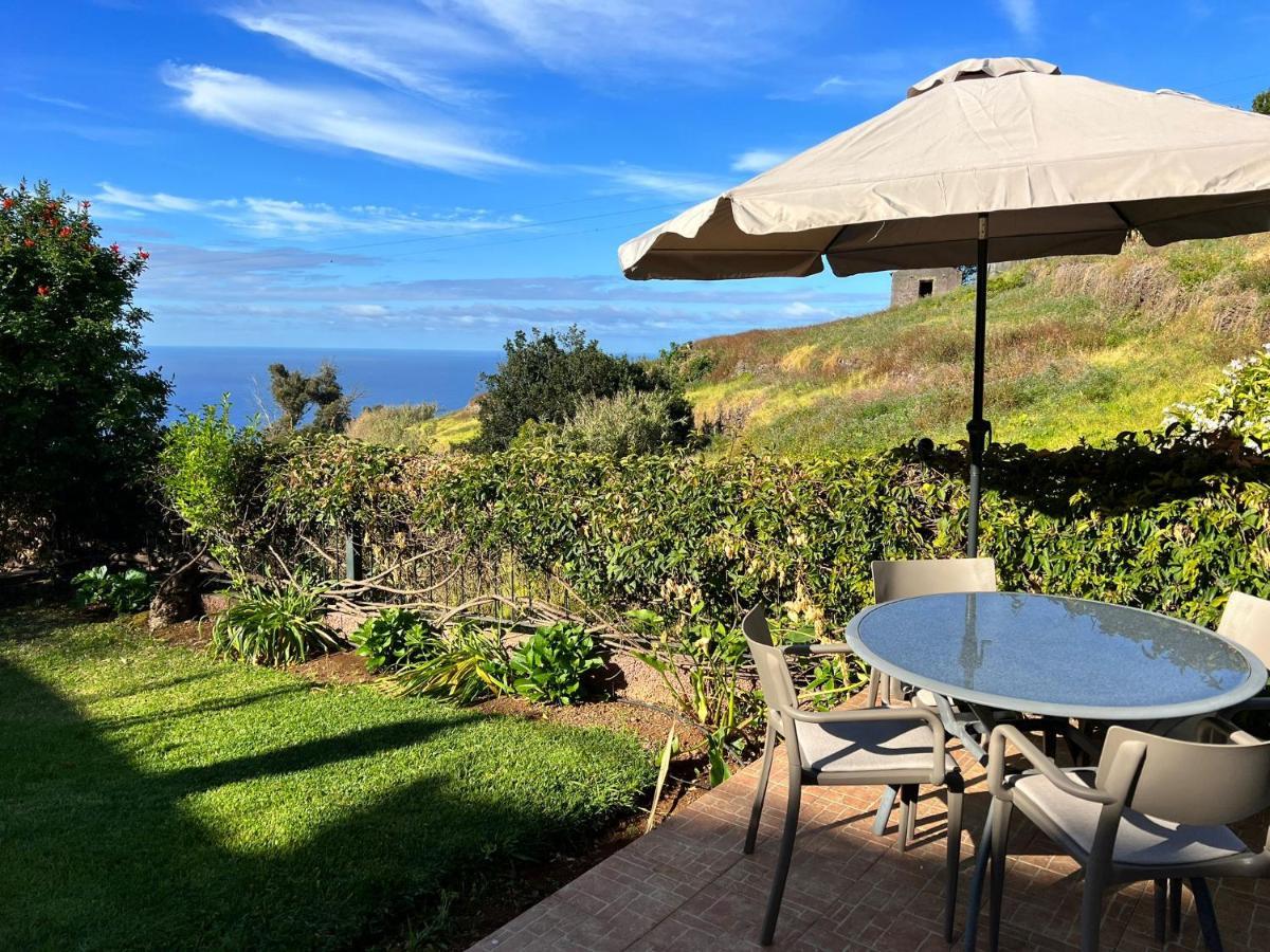 Blooming Botanic Houses Estreito Da Calheta Luaran gambar