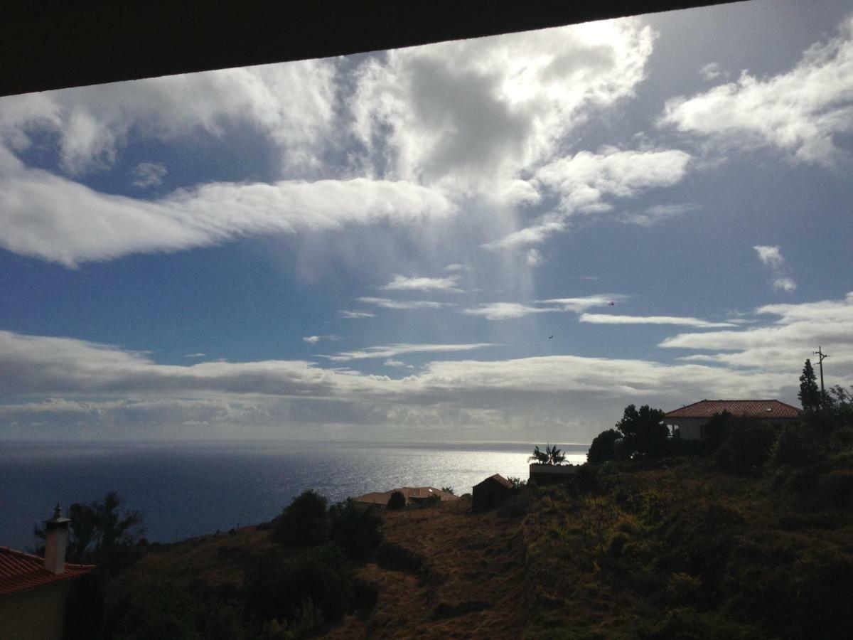 Blooming Botanic Houses Estreito Da Calheta Luaran gambar