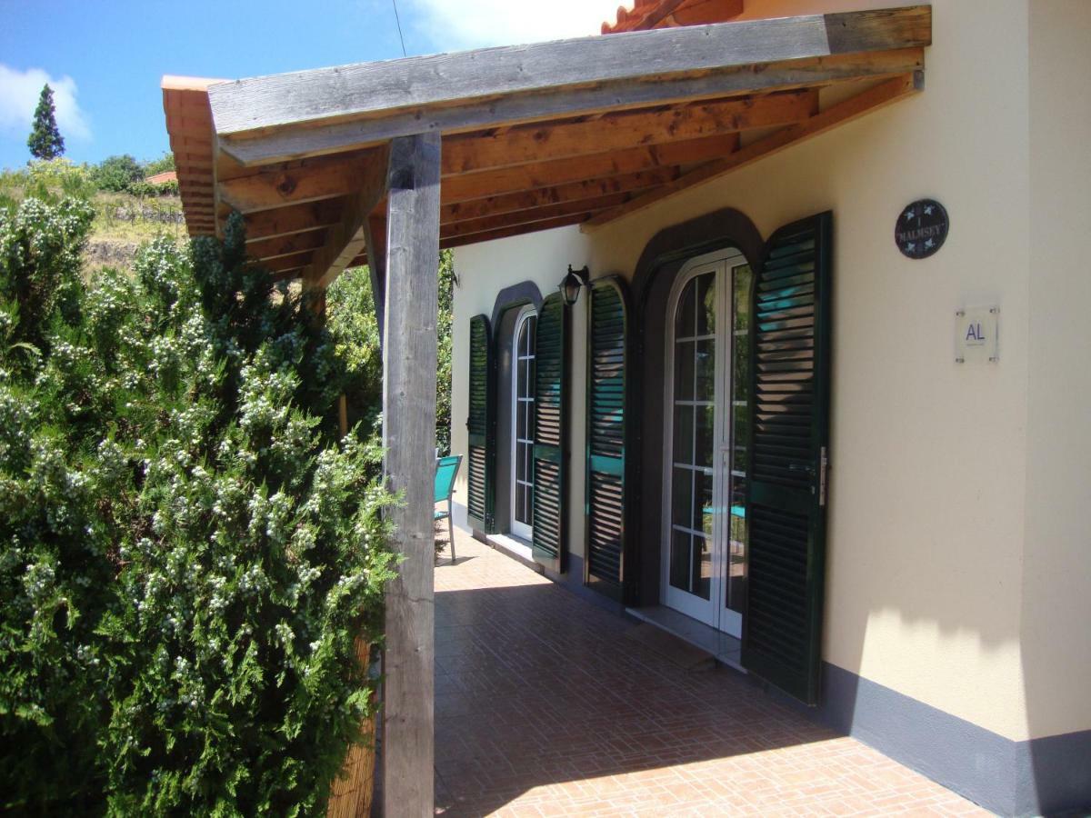 Blooming Botanic Houses Estreito Da Calheta Luaran gambar